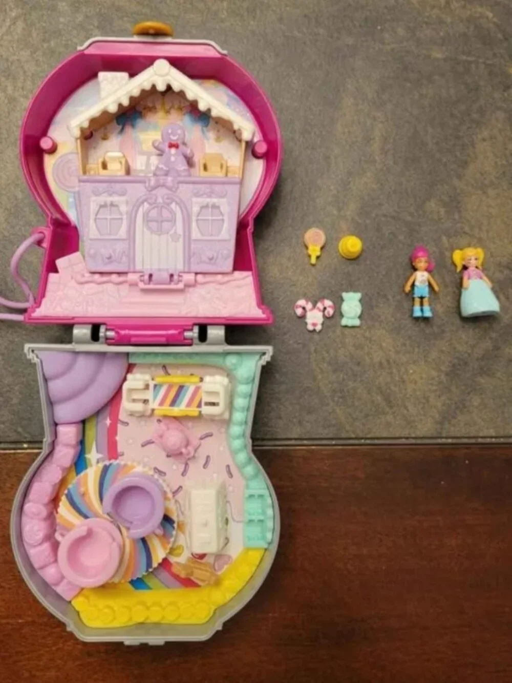 NEW Polly Pocket Gumball Compact